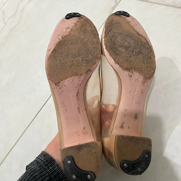 Salvatore Ferragamo Nude Patent Leather and Mesh Vera Bow Block Heels Size 10 US - Picture 7 of 10